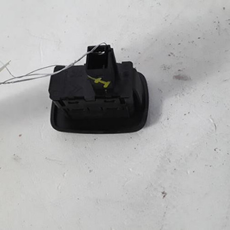 Interrupteur de leve vitre arriere droit CITROEN C5 2