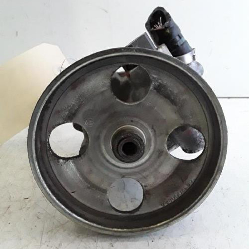Pompe de direction PEUGEOT 607