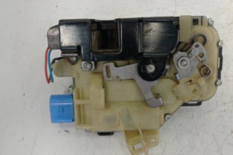Serrure avant gauche SEAT IBIZA 3