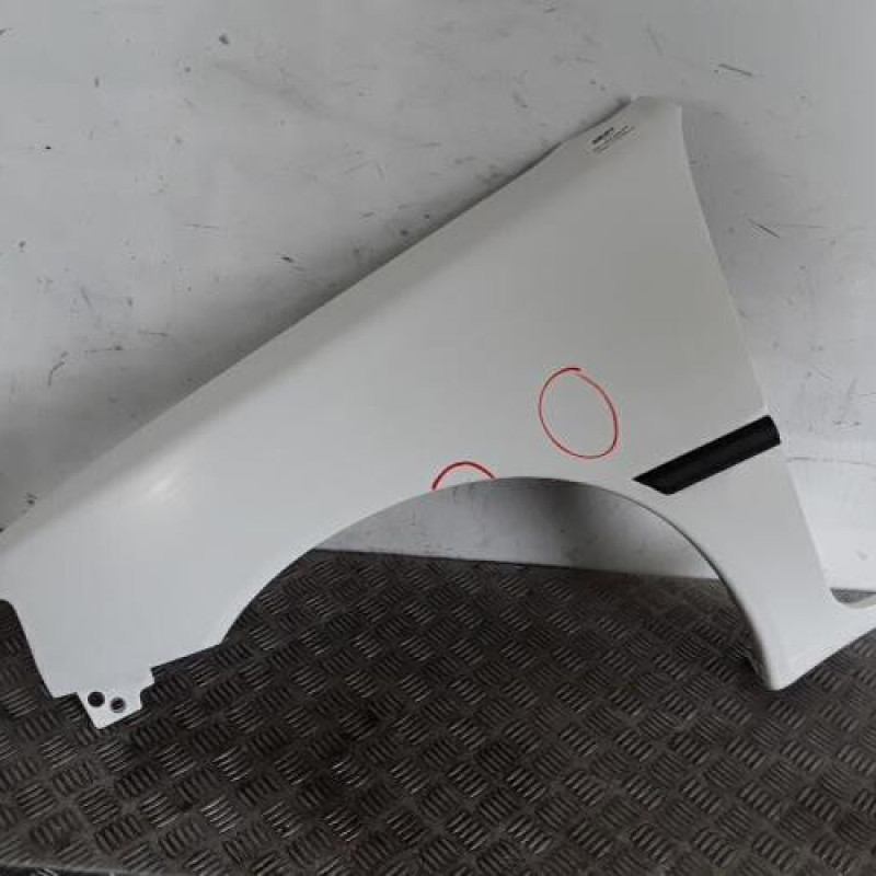 Aile avant gauche PEUGEOT 106