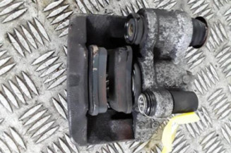 Etrier avant gauche (freinage) PEUGEOT 106