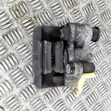 Etrier avant gauche (freinage) PEUGEOT 106