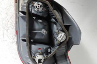 Feu arriere principal gauche (feux) TOYOTA YARIS 1