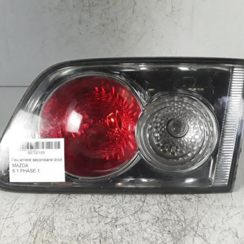 Feu arriere secondaire droit (feux) MAZDA 6 1