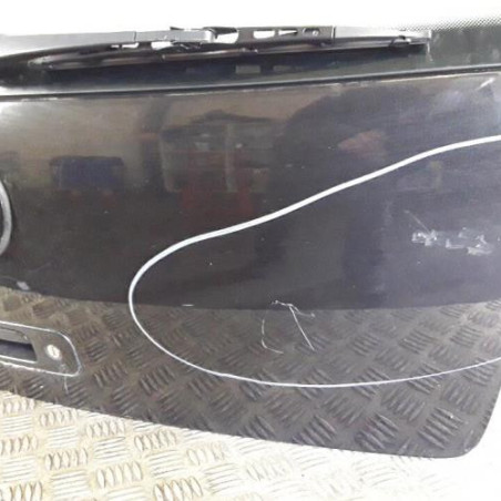 Malle/Hayon arriere VOLKSWAGEN GOLF 4