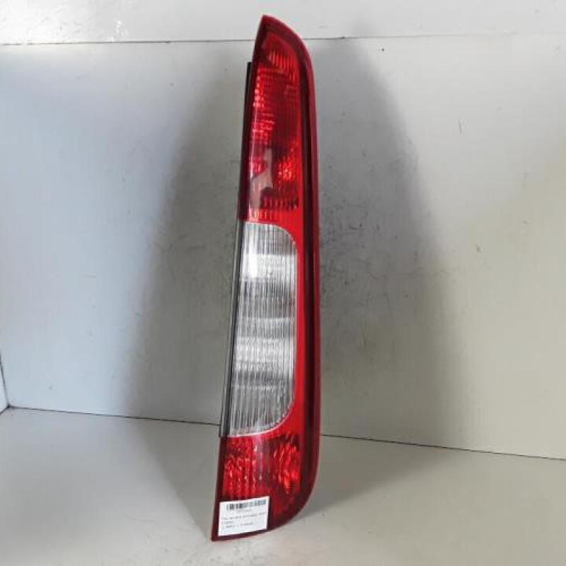 Feu arriere principal droit (feux) FORD C-MAX 1