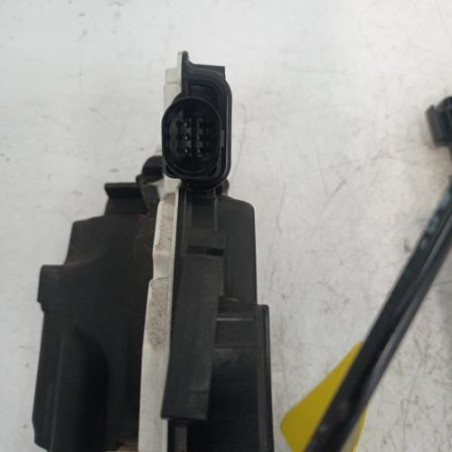 Serrure avant droit SKODA FABIA 2