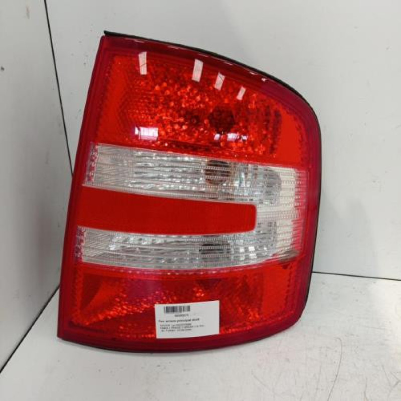 Feu arriere principal droit (feux) SKODA FABIA 1