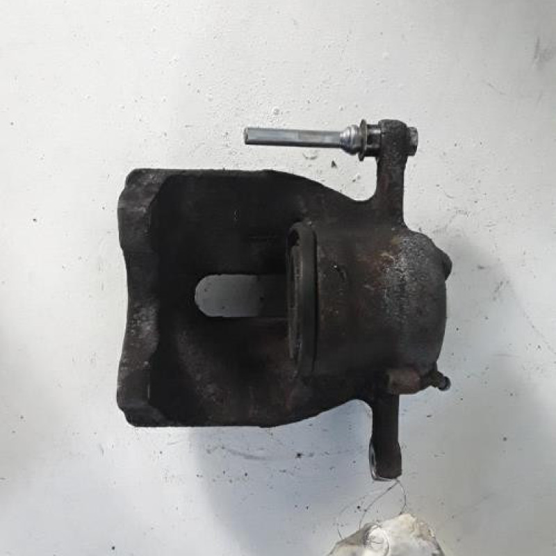 Etrier avant gauche (freinage) RENAULT KANGOO 2 Etrier avant gauche (freinage) RENAULT KANGOO 2