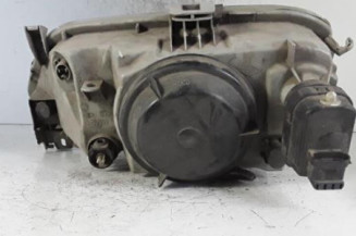 Optique avant principal droit (feux)(phare) RENAULT MEGANE 1