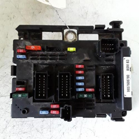 Boitier servitude moteur (BSM) PEUGEOT 206+ Photo n°1