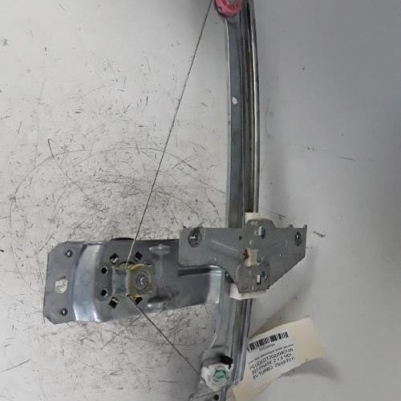Leve vitre mecanique avant gauche PEUGEOT 207