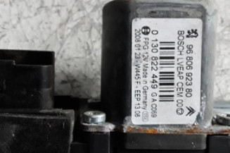 Leve vitre electrique arriere gauche PEUGEOT 308 1 SW Photo n°3