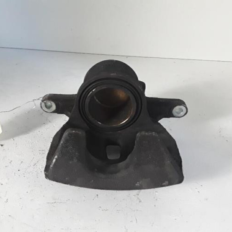 Etrier avant droit (freinage) TOYOTA VERSO-S Etrier avant droit (freinage) TOYOTA VERSO-S