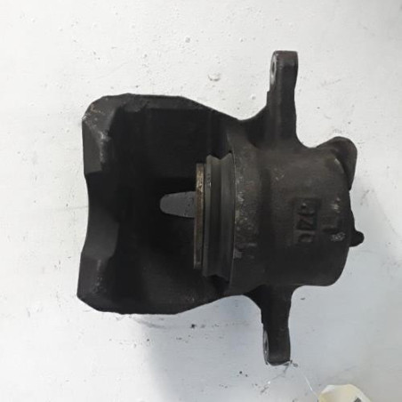 Etrier avant gauche (freinage) TOYOTA VERSO-S