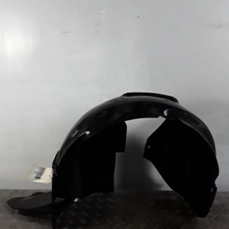 Pare boue avant gauche VOLKSWAGEN JETTA 3 Pare boue avant gauche VOLKSWAGEN JETTA 3