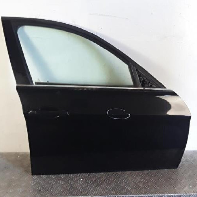 Porte avant droit BMW SERIE 3 E91 Porte avant droit BMW SERIE 3 E91