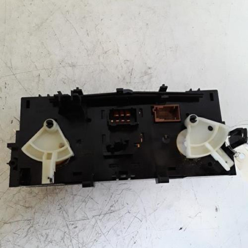 Commande chauffage CITROEN DS3 Commande chauffage CITROEN DS3