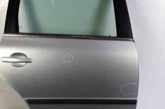 Porte arriere droit VOLKSWAGEN PASSAT 4 Photo n°1