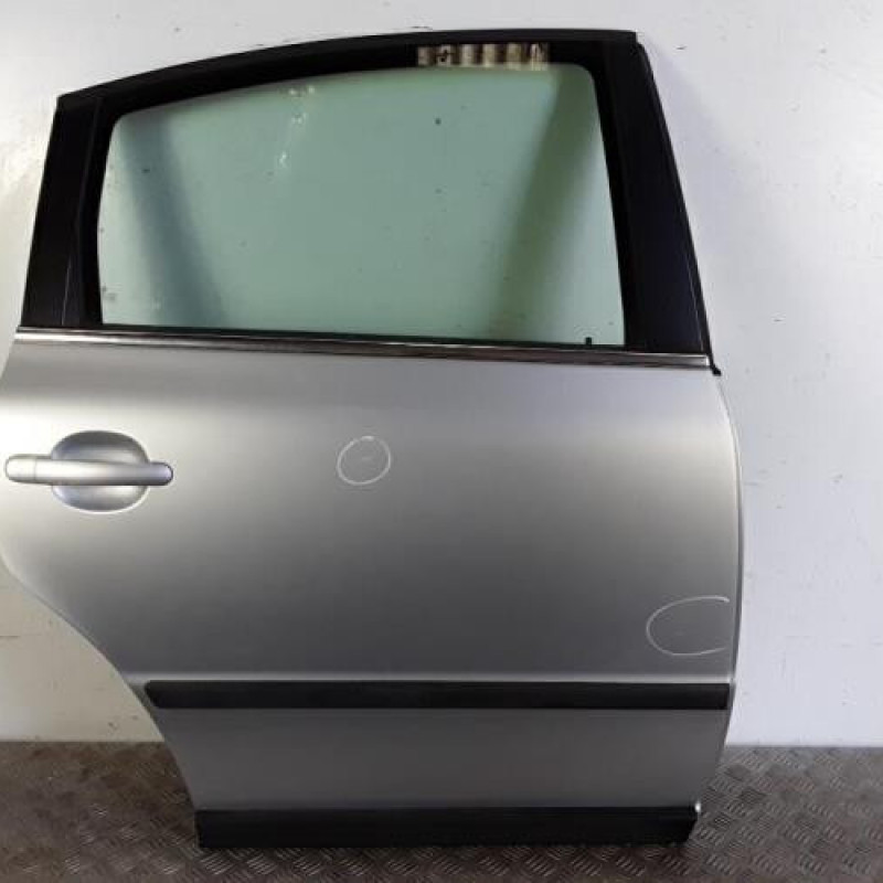 Porte arriere droit VOLKSWAGEN PASSAT 4 Porte arriere droit VOLKSWAGEN PASSAT 4
