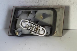 Feu arriere secondaire gauche (feux) PEUGEOT 405