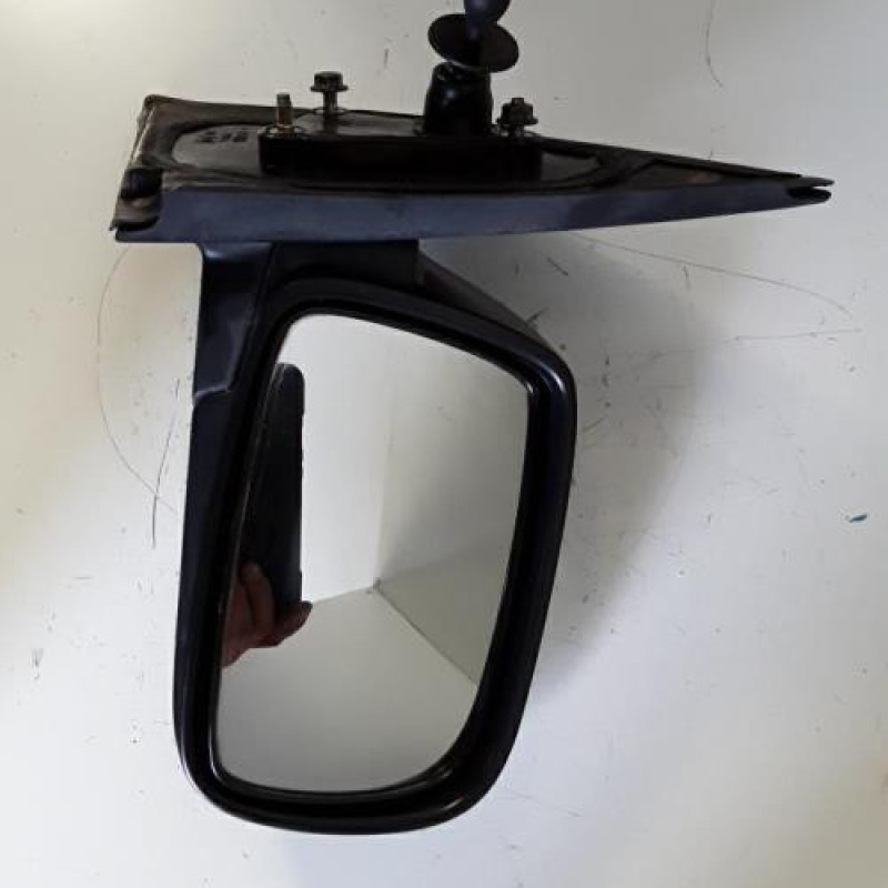 Retroviseur droit TOYOTA YARIS 1