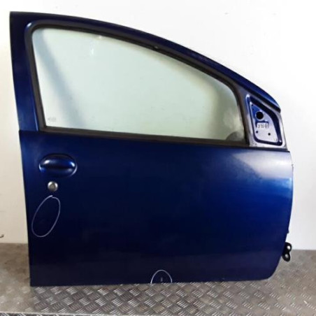 Porte avant droit TOYOTA AYGO 1 Photo n°1