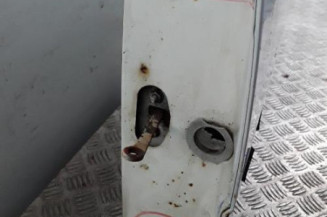 Porte avant gauche PEUGEOT 205 Photo n°7