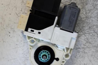 Moteur leve vitre avant droit CITROEN C8 Photo n°1