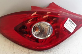 Feu arriere principal gauche (feux) OPEL CORSA D Photo n°1