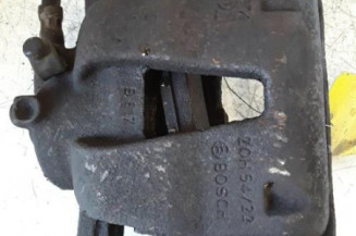 Etrier avant gauche (freinage) OPEL CORSA D Photo n°1