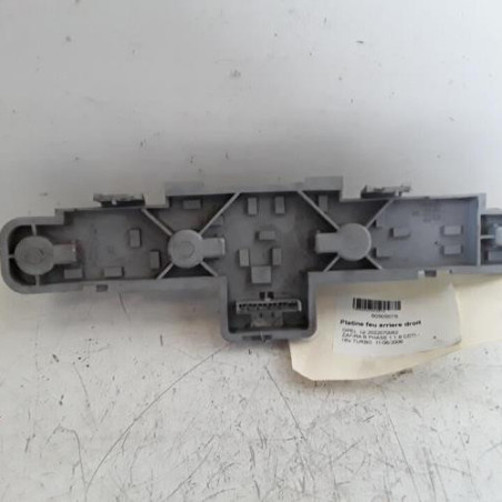 Platine feu arriere droit OPEL ZAFIRA B