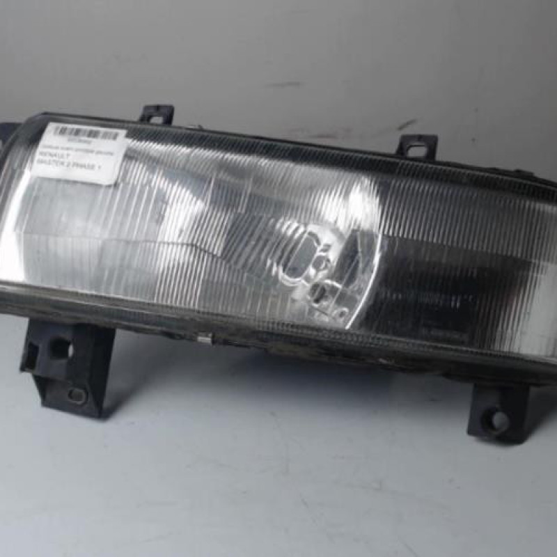 Optique avant principal gauche (feux)(phare) RENAULT MASTER 2