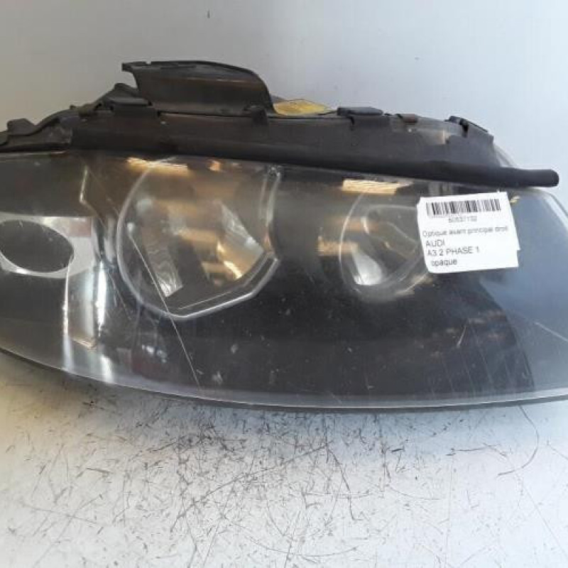 Optique avant principal droit (feux)(phare) AUDI A3 2