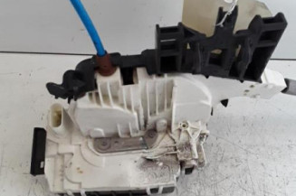 Serrure avant droit MERCEDES CLASSE A 176