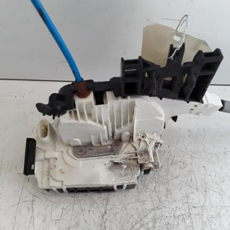 Serrure avant droit MERCEDES CLASSE A 176