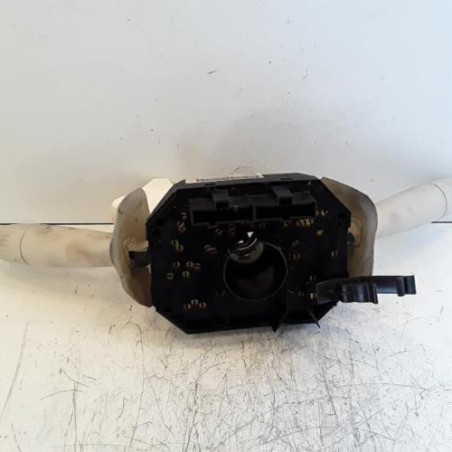 Com (Bloc Contacteur Tournant+Commodo Essuie Glace+Commodo Phare) FIAT 500 2