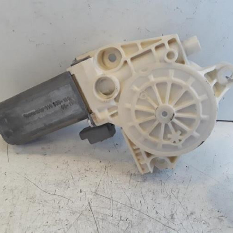 Leve vitre electrique avant gauche PEUGEOT 307