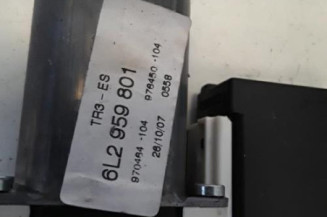 Leve vitre electrique avant gauche SEAT IBIZA 3 Photo n°3