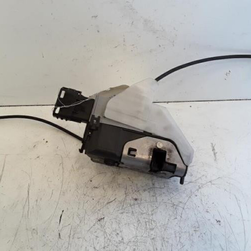 Serrure arriere droit PEUGEOT 3008 1 Serrure arriere droit PEUGEOT 3008 1