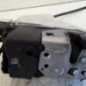 Serrure arriere droit PEUGEOT 3008 1
