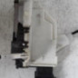 Serrure avant droit PEUGEOT 3008 1