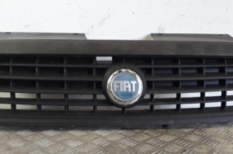 Calandre FIAT DOBLO 1 Photo n°1