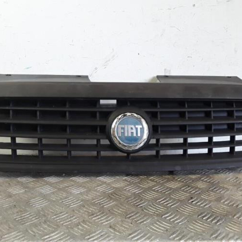 Calandre FIAT DOBLO 1 Calandre FIAT DOBLO 1