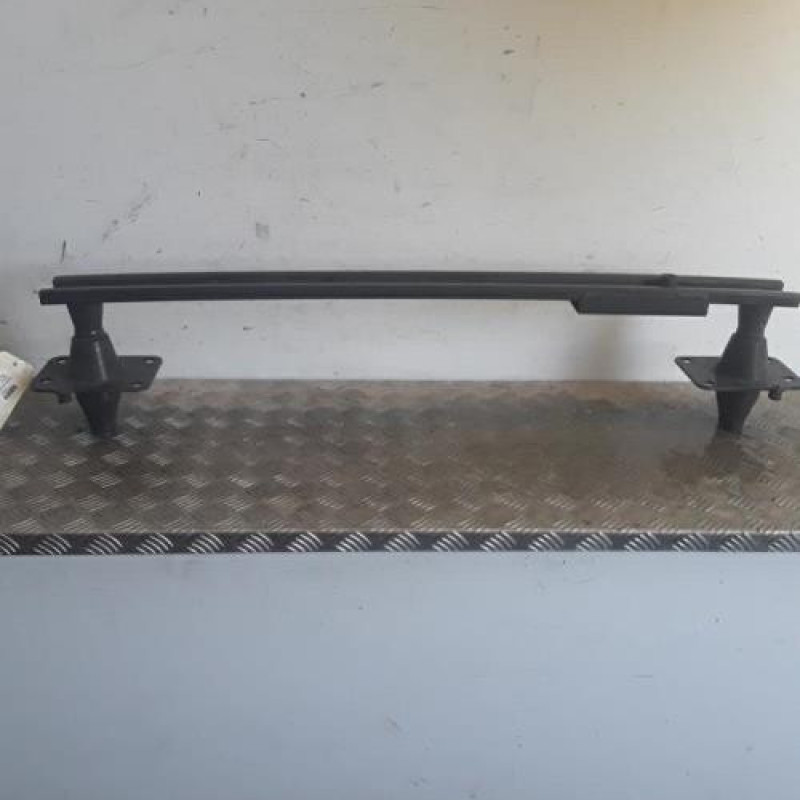 Renfort pare choc avant (traverse) PEUGEOT 5008 1