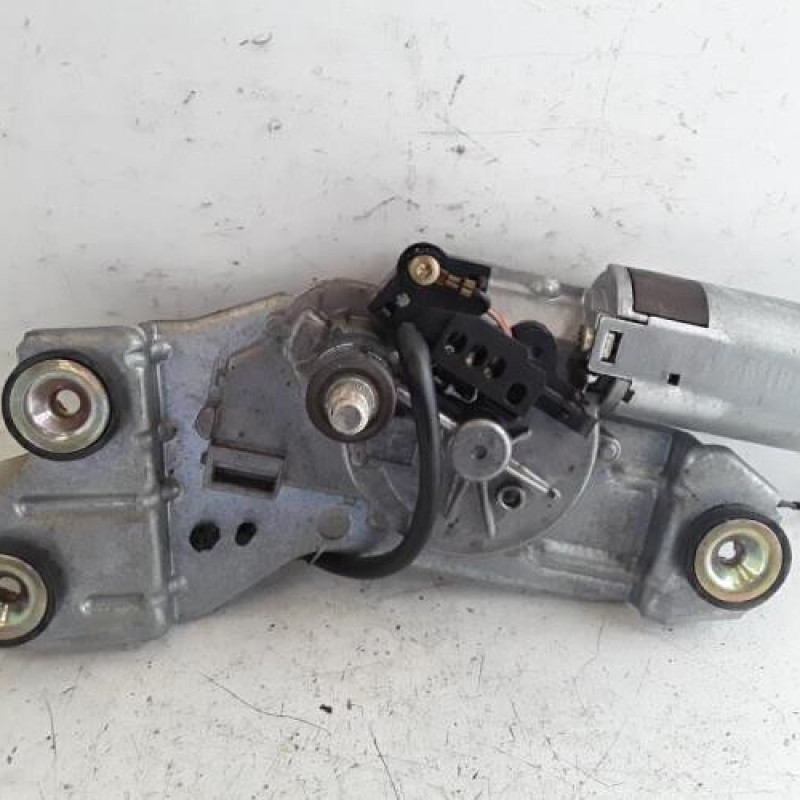 Moteur essuie glace arriere FORD FOCUS 1