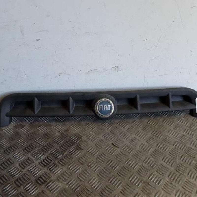 Calandre FIAT DOBLO 1 Calandre FIAT DOBLO 1