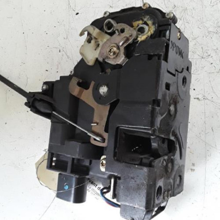 Serrure avant droit VOLKSWAGEN GOLF 4