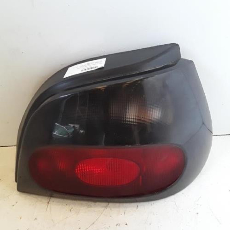 Feu arriere principal droit (feux) RENAULT MEGANE 1