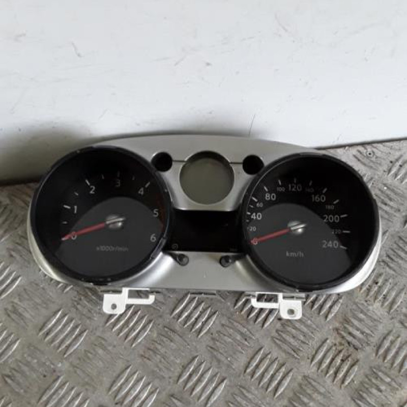 Compteur NISSAN QASHQAI 1